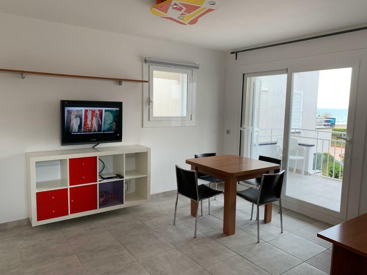 Residencia Platja De Roses Apartment Bagian luar foto